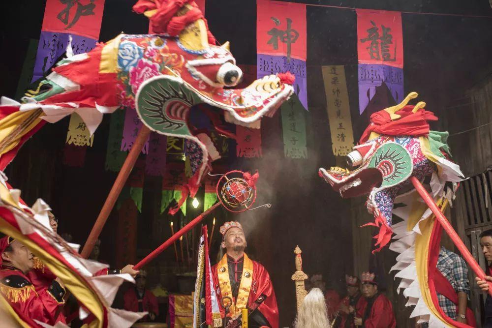 擺閘,三輥閘,速通閘,旋轉(zhuǎn)閘,平移閘,一字閘,人臉識(shí)別，